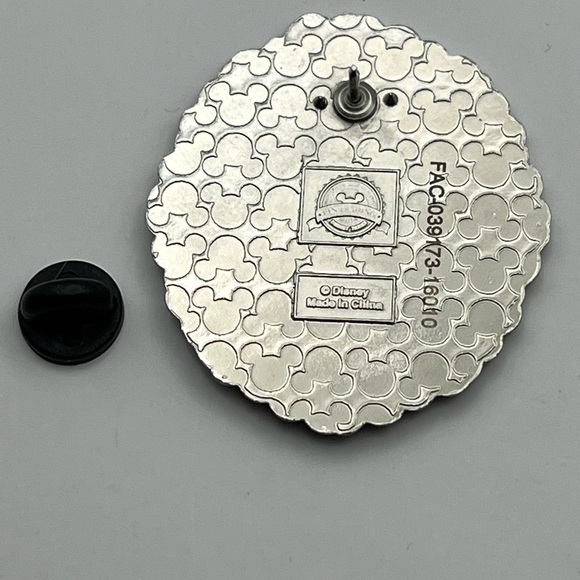 Disney Marie Aristocats Sparkly Rhinestone Trading Pin - Picture 3 of 4